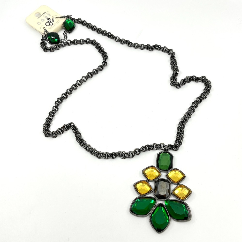 Vintage Style Emerald Cut Green & Amber Statement Pendant Necklace & Earring Set